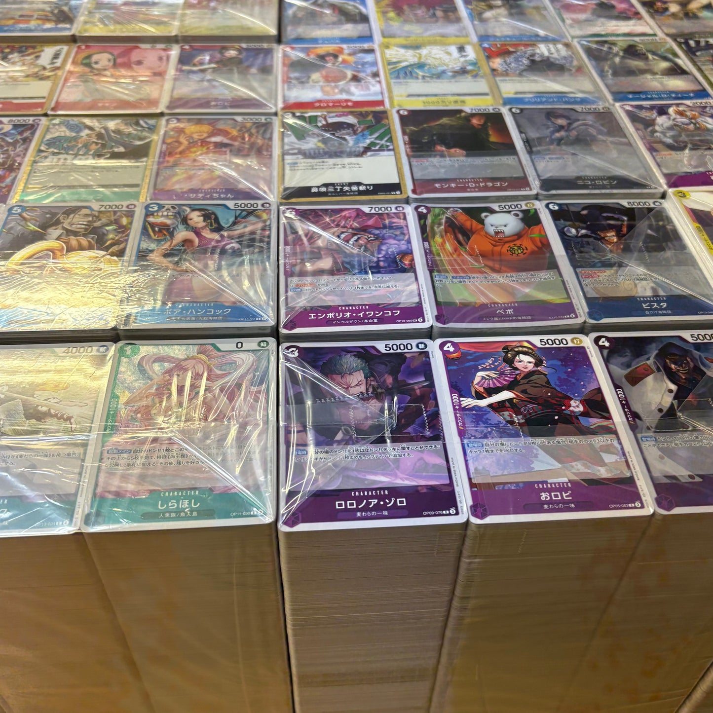 ONE PIECE Trading Card Game　10,000 sheets in one box